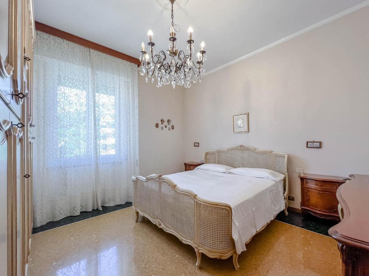 Grande Appartamento Vista Mare Varazze Exterior foto